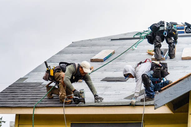 Professional Gutter Installation technician working in Marietta, GA